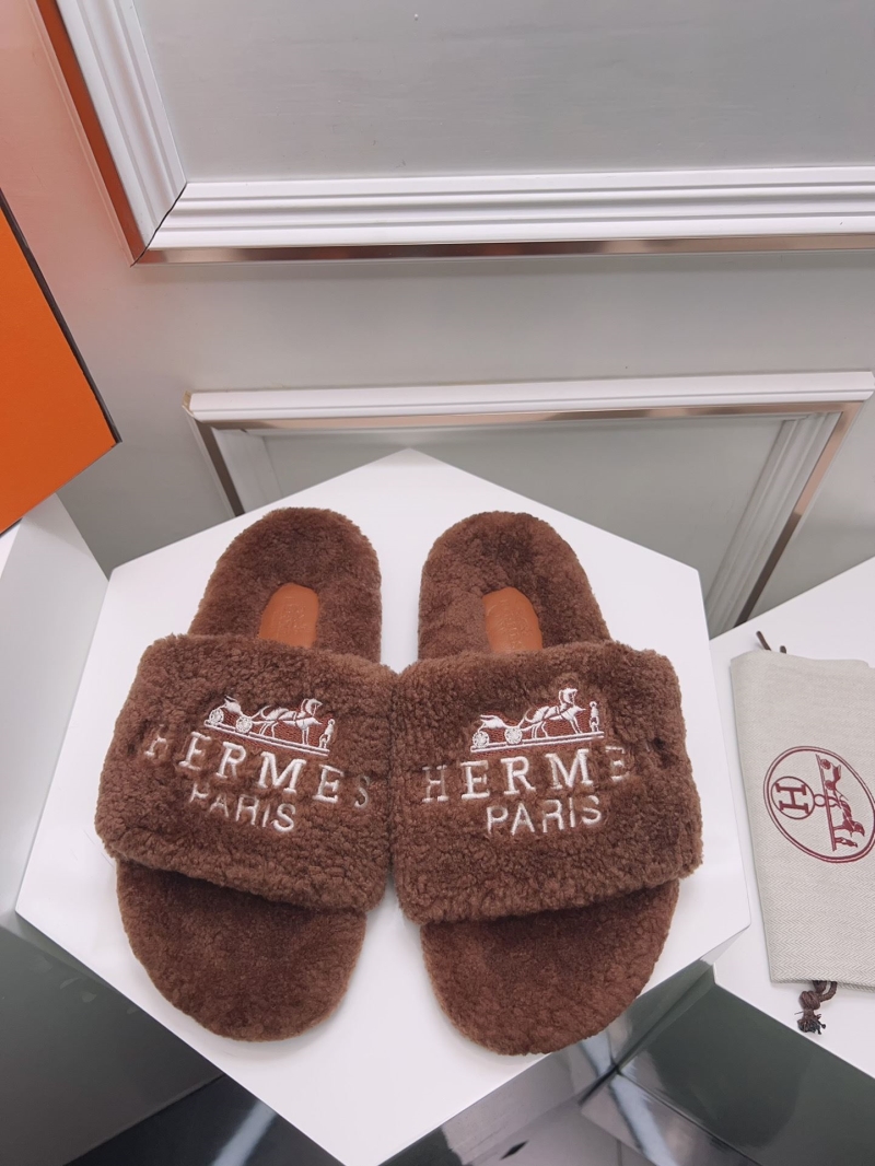 Hermes Slippers